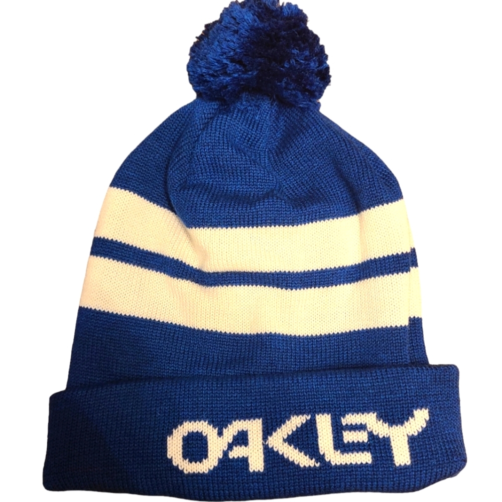 Oakley Beanie Hat Winter Stocking Cap Blue & White Pom Heavy Thick Cold Weather